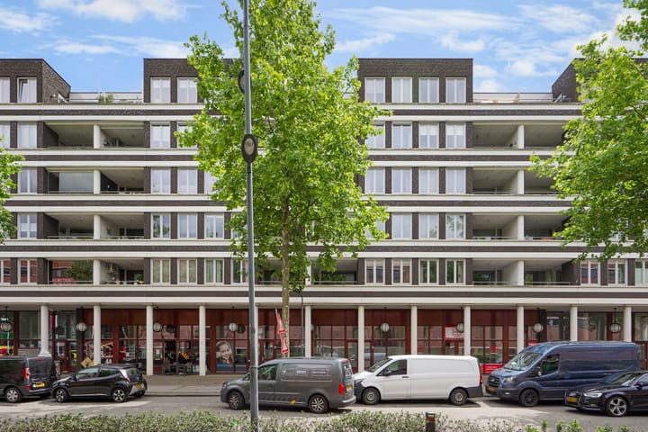 Onderwijsboulevard 474 in 's-Hertogenbosch foto