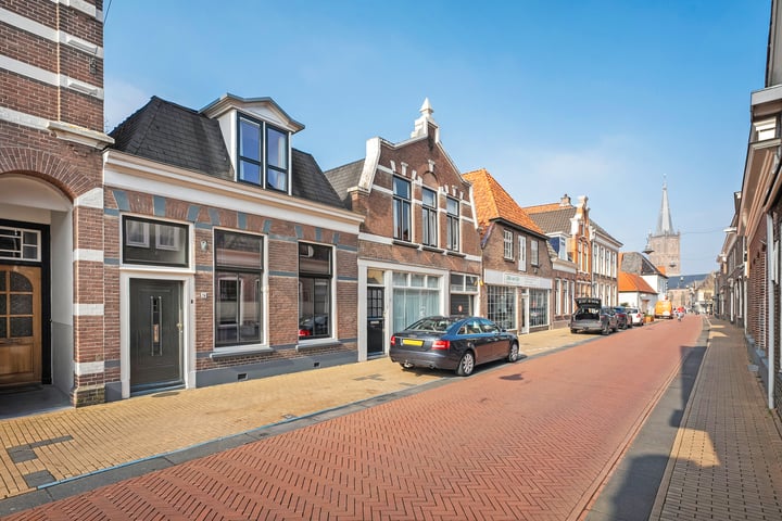 Onnastraat 24 in Steenwijk