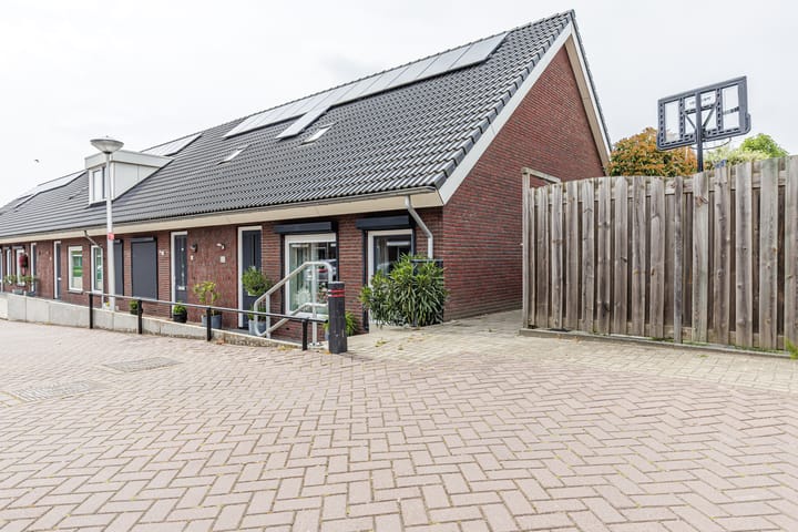 Ons Genoegen 2 in Puttershoek