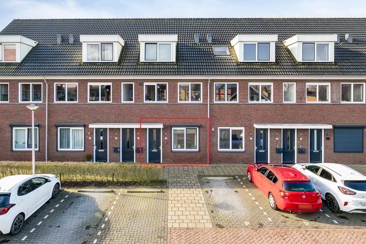 Ons Genoegen 27 in Puttershoek foto