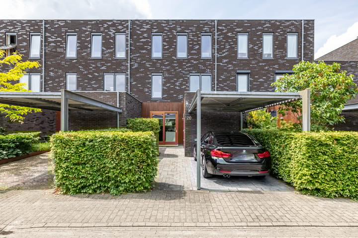 Onyxstraat 20 in Groningen foto
