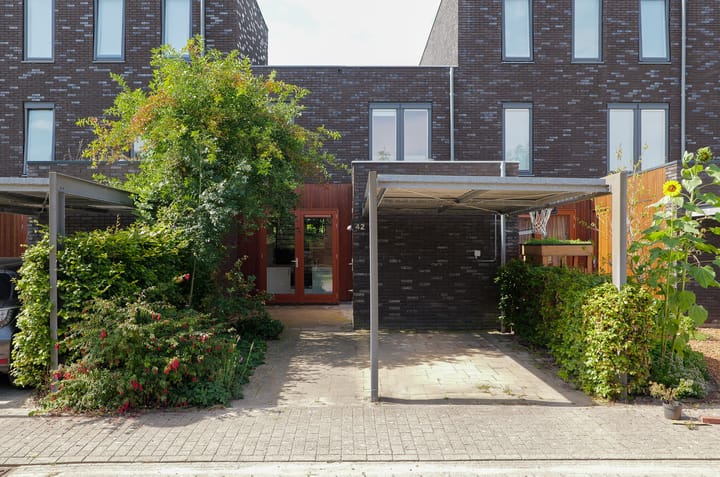 Onyxstraat 42 in Groningen foto