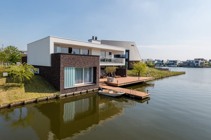 Oogsplits 12 in Almere foto