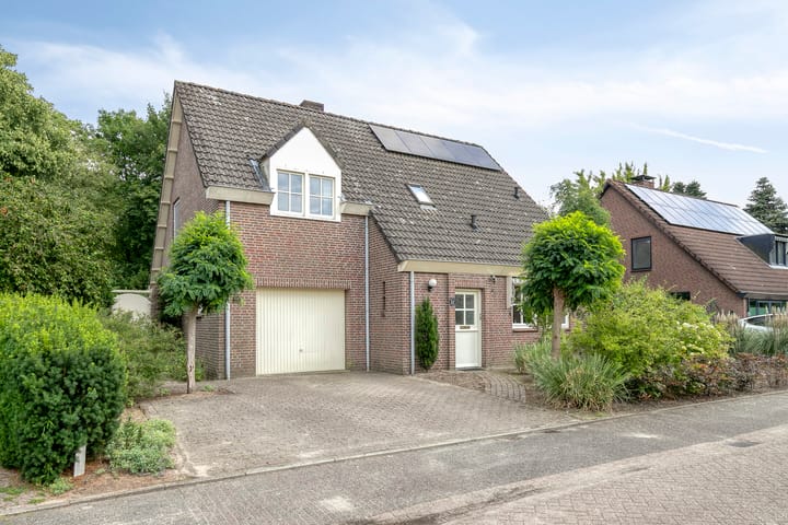 Foto van woning Ooievaarstraat 23, Velden