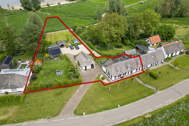 Ooijse Bandijk 9 in Ooij foto