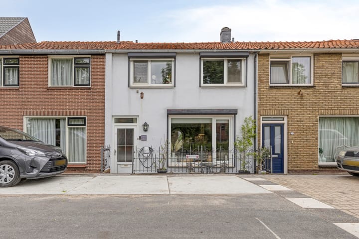 Foto van woning Oostdijk 245, Oud-Beijerland