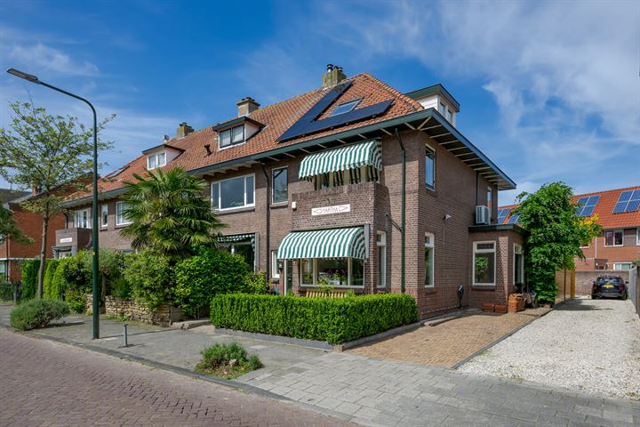 Oostdorperweg 77 in Wassenaar foto