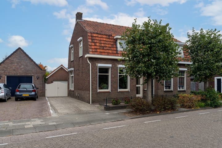 Oosteind 70 in Sprang-Capelle foto