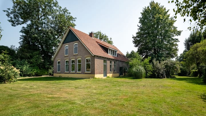 Oosteinde 164a in Vriezenveen foto