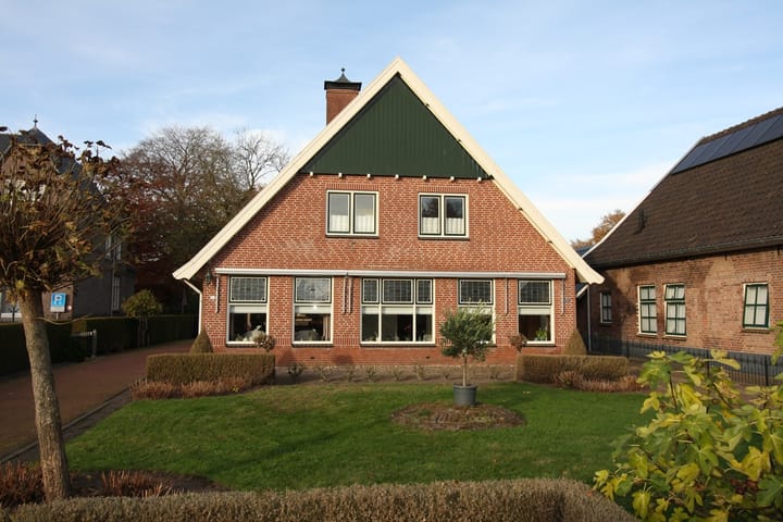 Oosteinde 23 in Vriezenveen