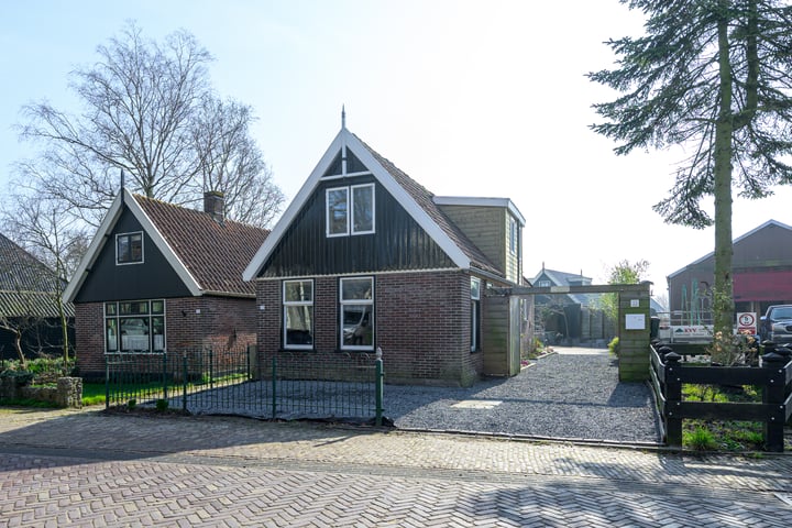 Oosteinde 33 in Oostwoud foto