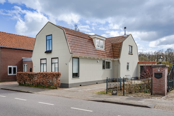 Oosteinde 40 in Berkhout foto