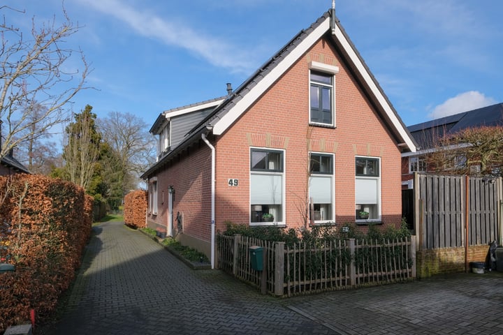 Oosteinde 49 in Vriezenveen foto