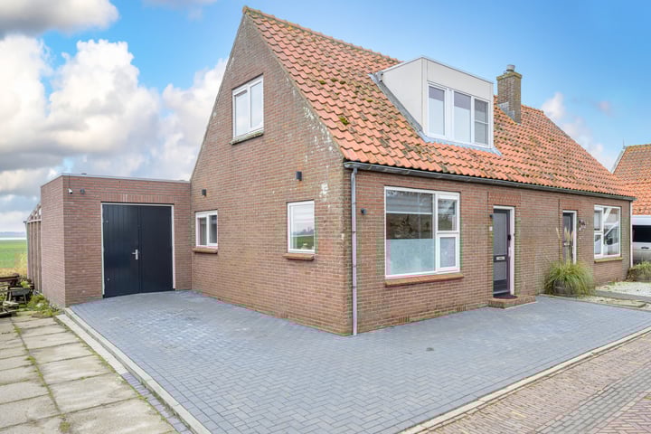 Oosteinde 5 in Oostwoud foto