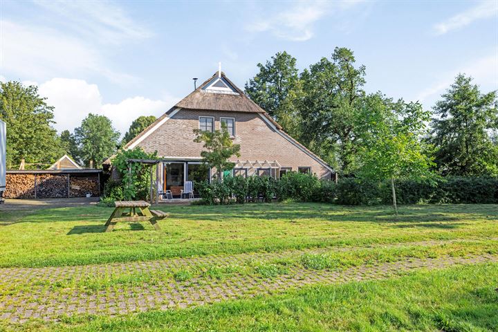 Oosteinde 54 in Ruinerwold foto