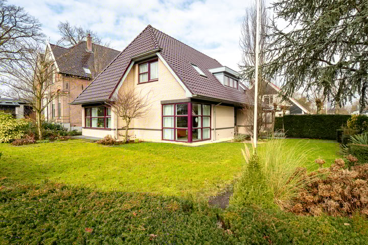 Foto van woning Oosteinde 7, Vriezenveen