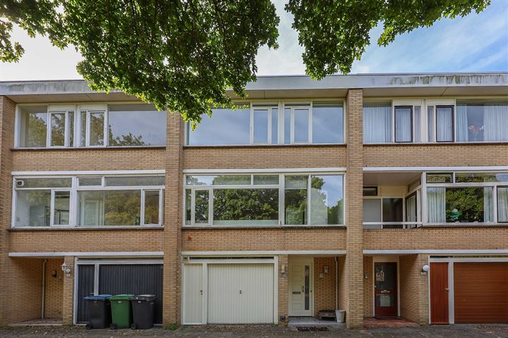 Oostelijk Halfrond 98 in Amstelveen foto