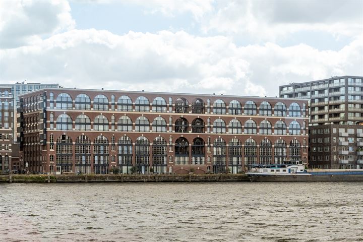 Oostelijke Handelskade 835 in Amsterdam foto