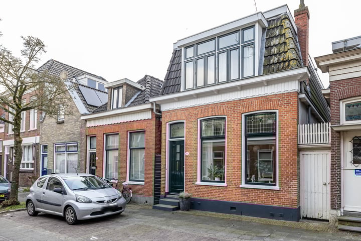 Ooster Badstraat 8 in Groningen foto