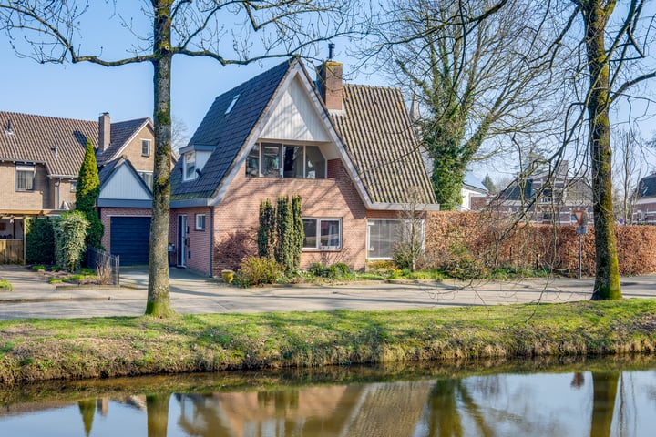 Oosterbleek 37 in Lochem foto