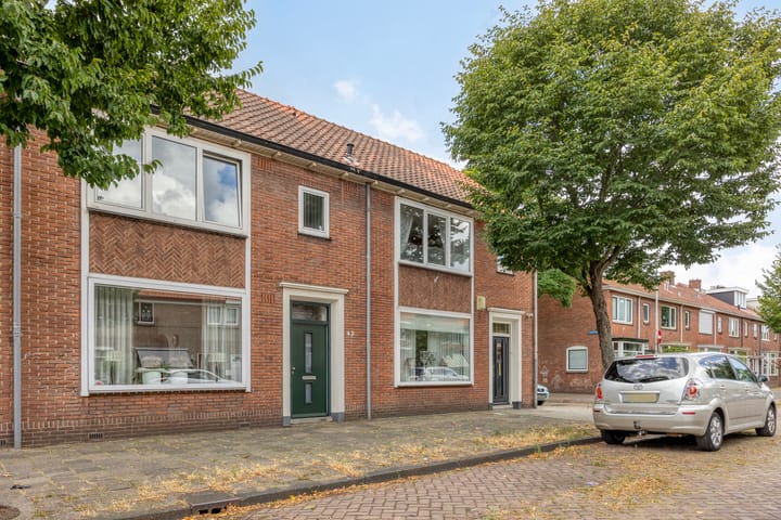 Oosterduinweg 42 in IJmuiden foto