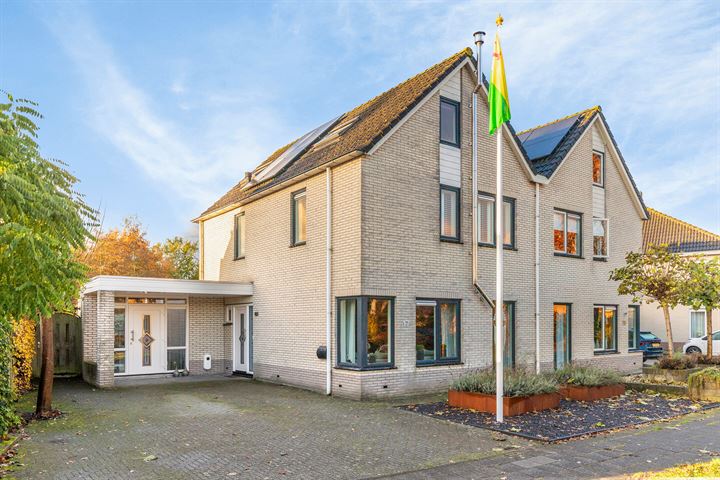Oosterhoek 17 in Tuk foto