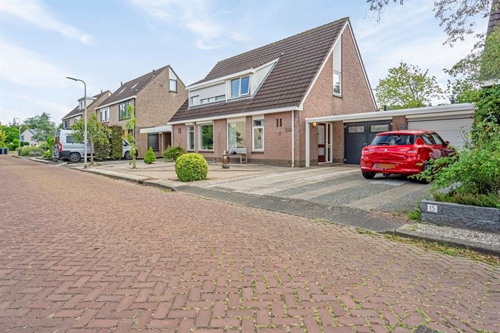 Oostermoer 13 in Emmeloord foto