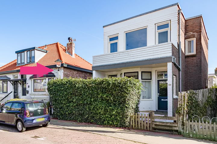 Oosterparkstraat 23 in Zandvoort foto