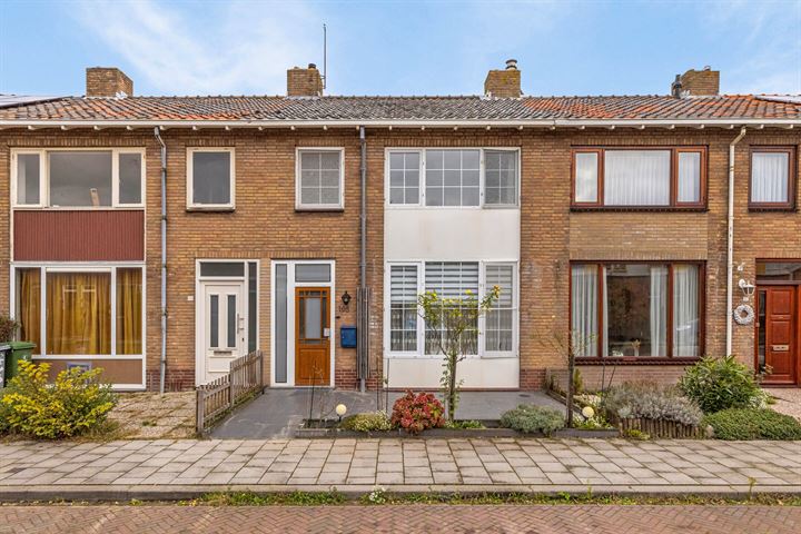 Oosterscheldestraat 195 in Middelburg foto
