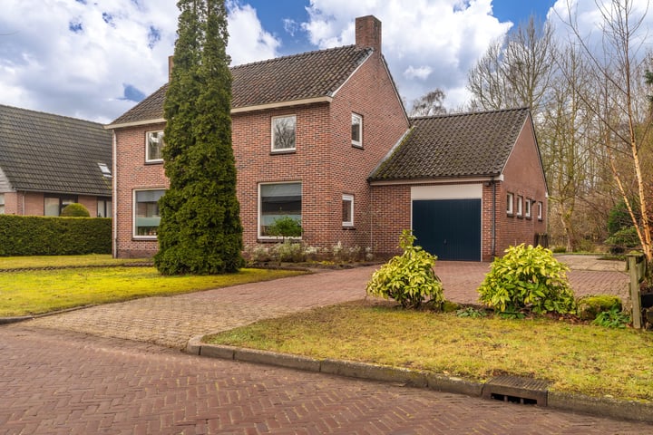 Oostersingel 49 in Wedde foto