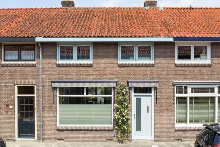 Oostertuinstraat 8 in Enkhuizen foto