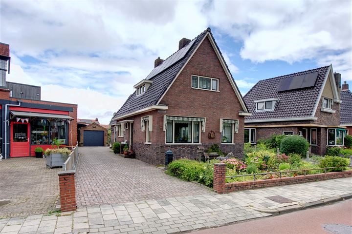 Oostervalge 5 in Warffum foto