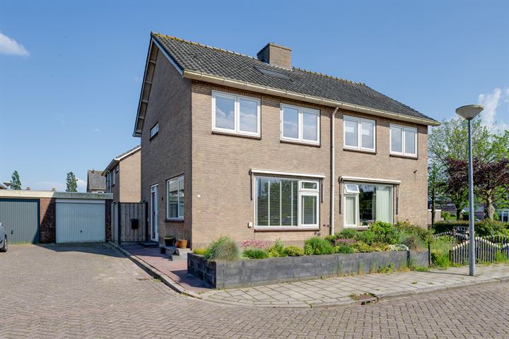 Oosterweidestraat 92 in Schermerhorn foto