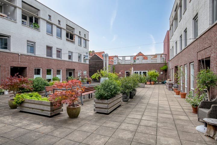 Oostwal 36H in 's-Hertogenbosch foto