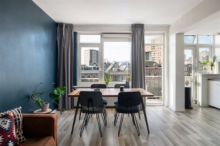 Oostzeedijk Beneden 235D in Rotterdam foto