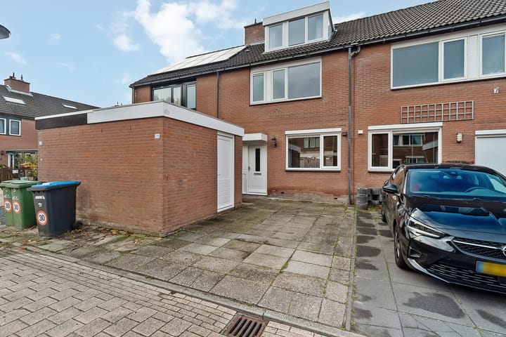 Oostzeestraat 175 in Lelystad