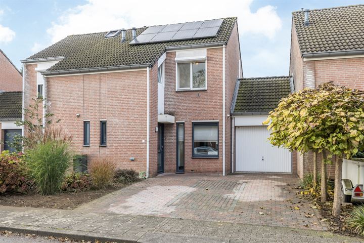 Op de Aks 8 in Beek foto