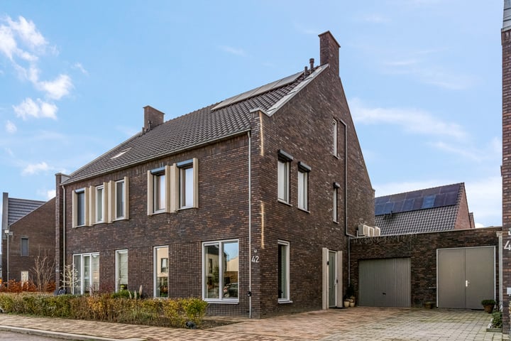 Op de set 42 in Nijmegen foto