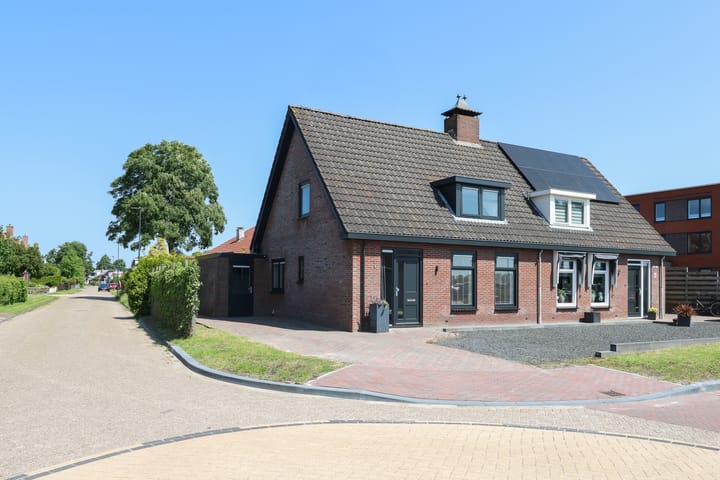Op 'e Wâl 10 in Oudega foto