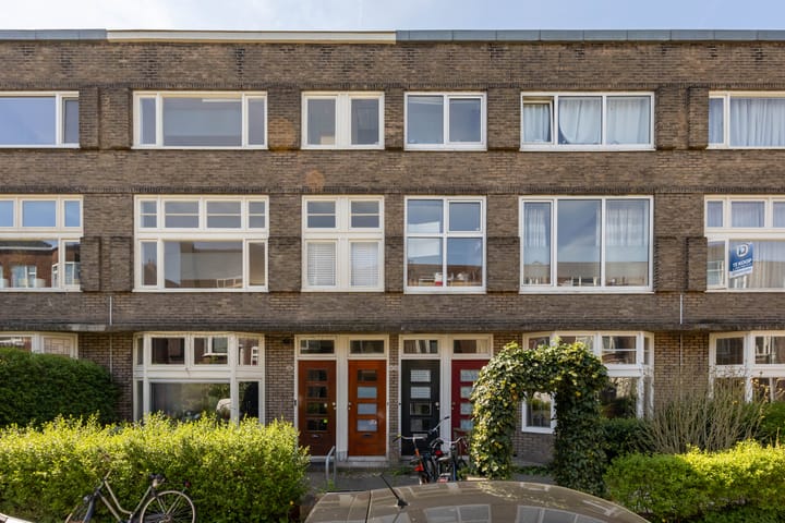 Oppenheimstraat 14a in Groningen foto
