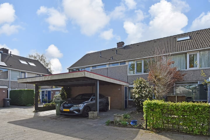 Opsterland 21 in Zoetermeer foto