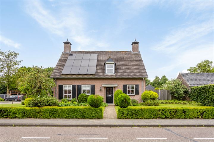 Opwettenseweg 54 in Nuenen foto