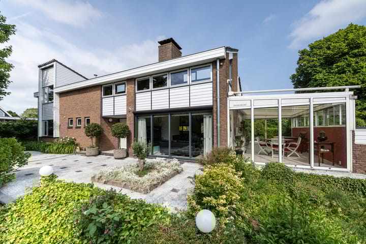 Opzoomerlaan 116 in Hellevoetsluis foto