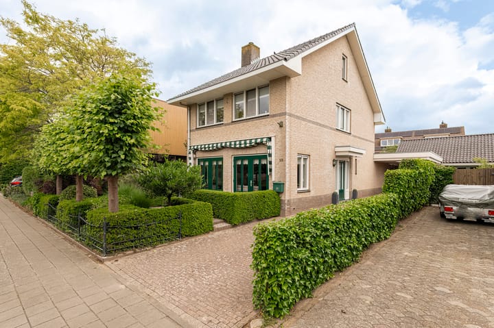 Oranje Nassaulaan 18 in Culemborg foto