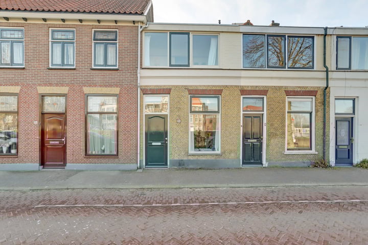 Oranje Plantage 9 in Delft foto
