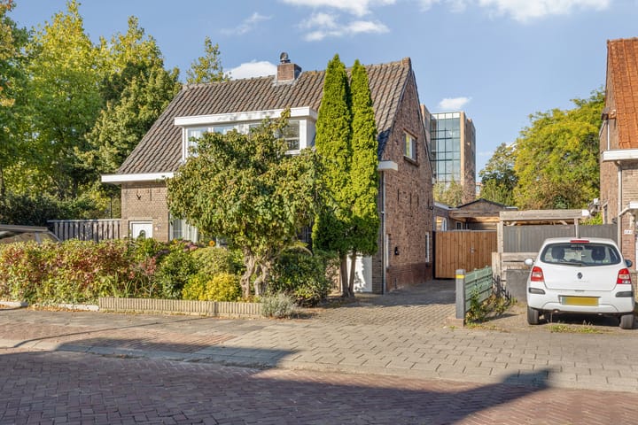 Oranjeboomstraat 184 in Breda foto