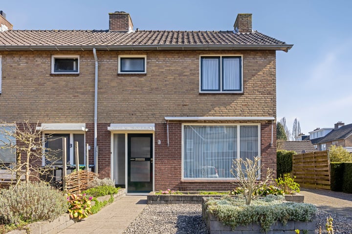 Oranjelaan 1 in Amerongen foto