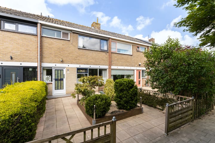 Oranjelaan 11 in Nieuwkoop