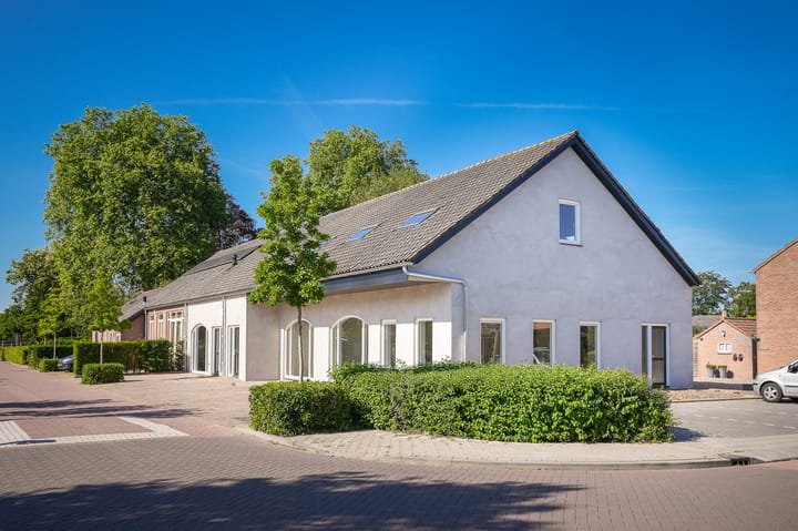Foto van woning Oranjelaan 1d, Dodewaard