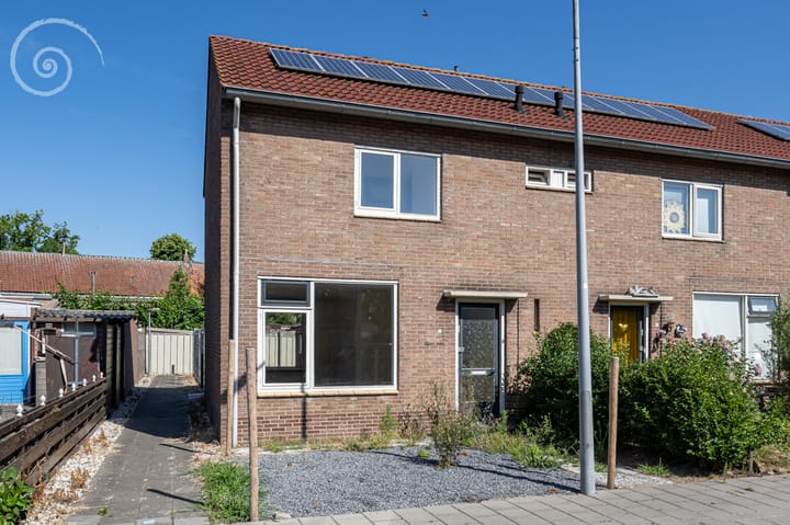 Foto van woning Oranjelaan 30, Stad aan 't Haringvliet